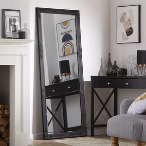 Highbury Leaner Black