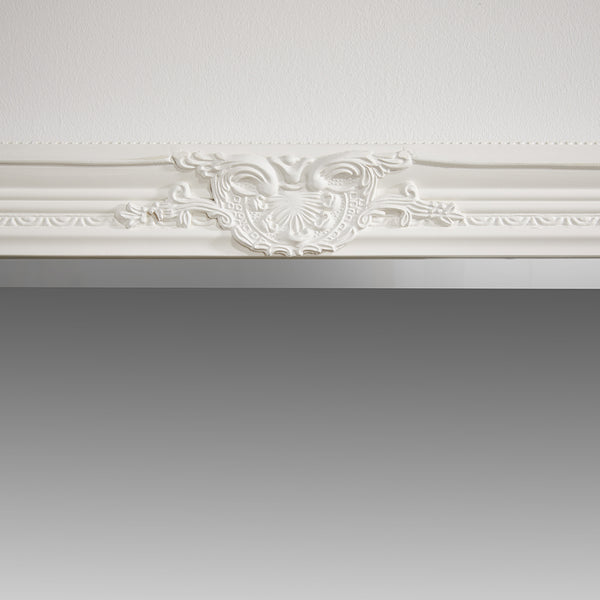 Highbury Leaner White