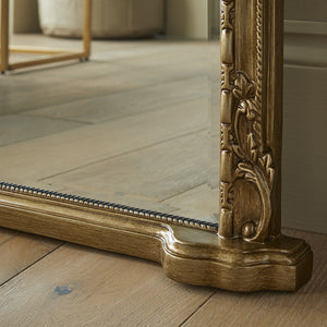 Mayfair Antique Leaner - Silver