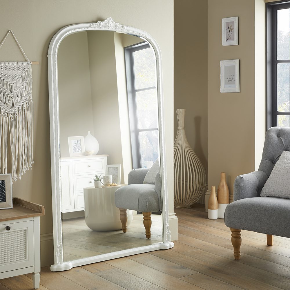 Mayfair Antique Leaner - White