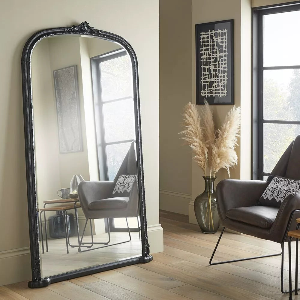 Mayfair Antique Leaner - Black
