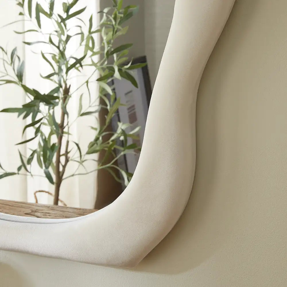 Tiffany Wall Mirror - White
